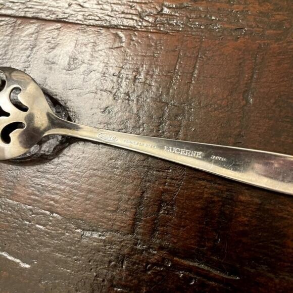 AMC Pierced Tablespoon Stainless Steel Fan Tip Satin Handle Japan Flatware - Picture 7 of 8